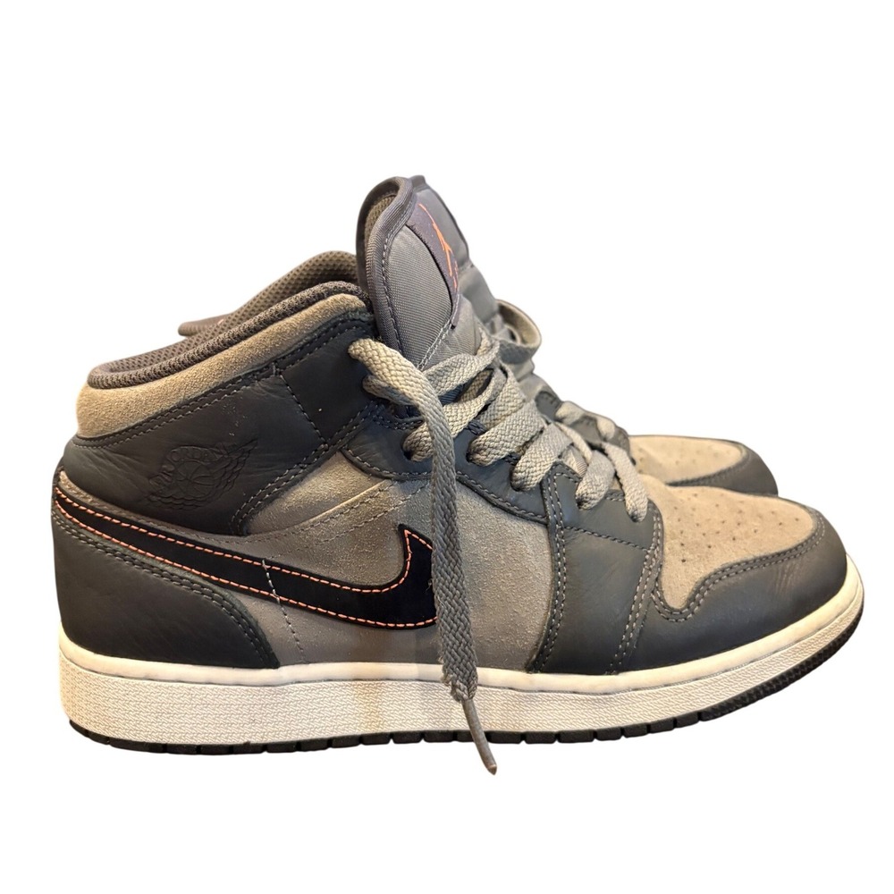 Air Jordan 1 Mid SE Night Stadium GS 7Y Gray Black FQ8341-017 Sneakers - Picture 5 of 8